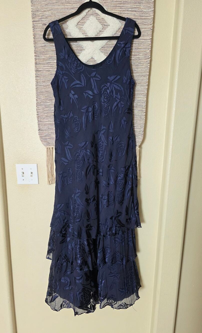 Vintage Y2K  Capri by Mon Cheri Navy Blue Floral Tiered Sleeveless Dress Sz 18